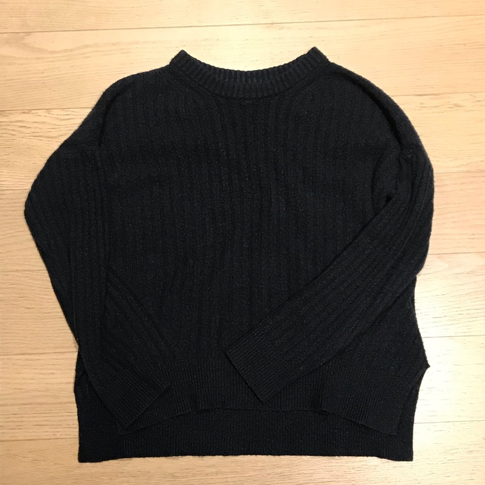 😍 2/$20 A&F Ribbed Pullover Sweater - Picture 2 of 3